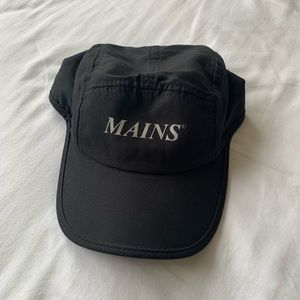 MAINS 5 Panel Cap
